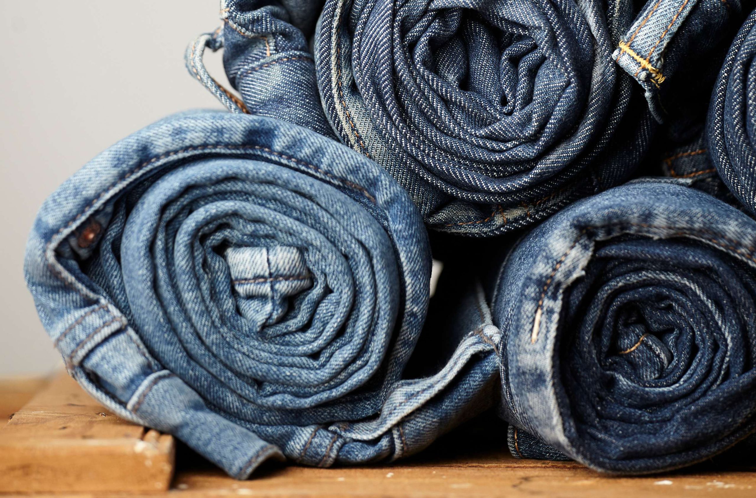 Cómo elegir los jeans vaqueros y cómo cuidarlos